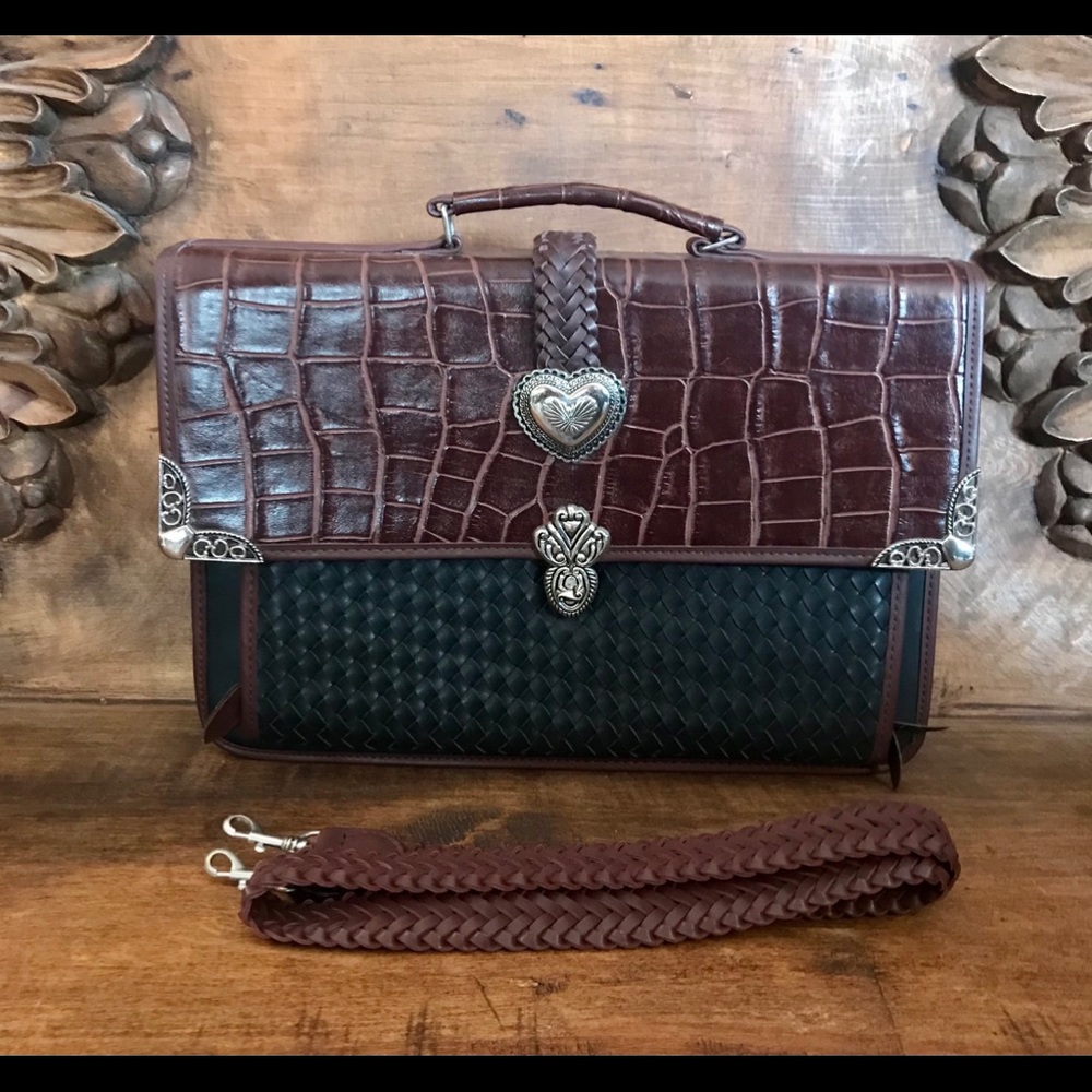 Women’s leather briefcase